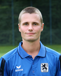 U17 Co-Trainer Marc Schweinshaupt