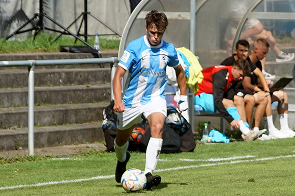 Für Lukas Reich geht es nach dem VfB-Spiel zur deutschen U18-Nationalmannschaft. Foto: Joachim Mentel