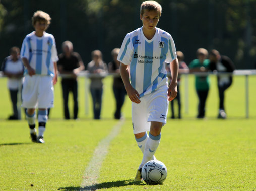 Wurde zu einem DFB-Lehrgang eingeladen: U15-Spieler Tobias Henneke Tobias Henneke