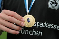 Die U15-Junglöwen gewinnen die Bayerische Meisterschaft und steigen in die Regionalliga Süd auf.