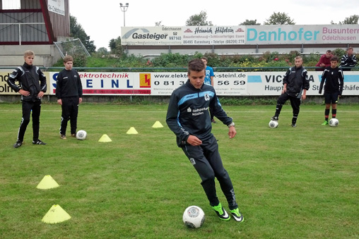 Junglöwen trainieren mit Partnerverein JFG Odelzhausen. Foto: TSV 1860