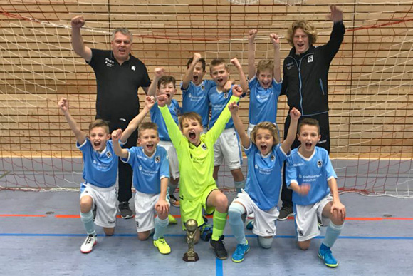 Turniersieger beim Hallenturnier Poing: U10-Junglöwen. Foto: TSV 1860