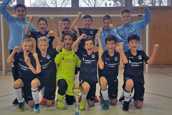 Erster Platz in Eching: U11-Junglöwen. Foto: TSV 1860