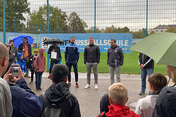 Begrüßung der Teilnehmer. Foto: TSV 1860