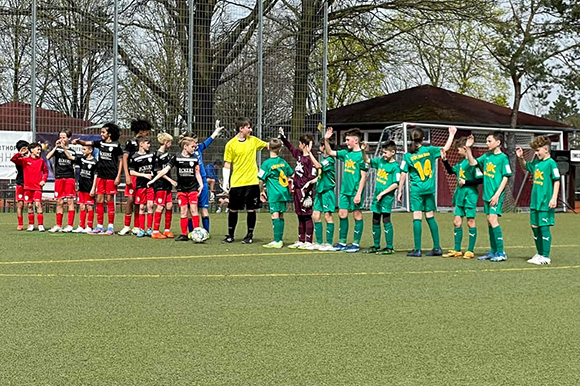 Der SSV Reutlingen und die DJK Don Bosco Bamberg sind die beiden letzten LÖWENCup-Teams. Foto: Privat