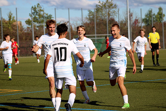 Die U15-Junglöwen konnten bei der SpVgg Unterhaching gleich viermal jubeln.