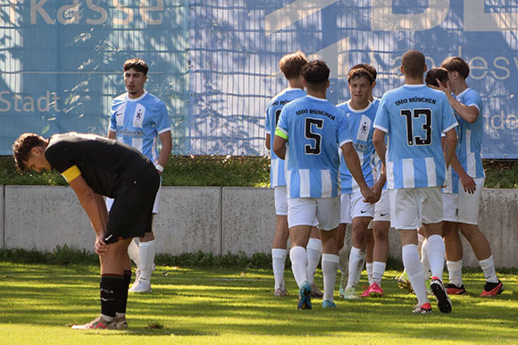 Viermal durften die U19-Junglöwen gegen den FC Augsburg jubeln. Foto: Markus Burger
