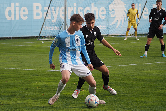 In Kaiserslautern ist der Killerinstinkt der U19 gefordert: Raphael Ott hat bereits vier Tore erzielt. Foto: Markus Burger