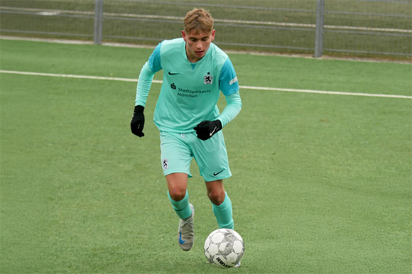 Torjäger David Matijevic sorgte für die Vorentscheidung. Foto: Frank Peters
