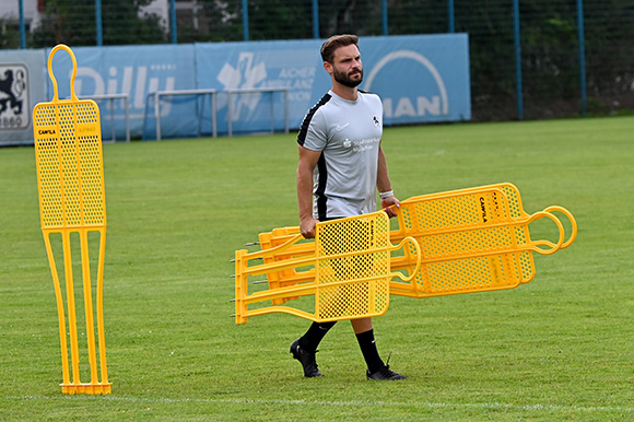 U17-Coach Christian Stegmaier hat eine „ordentliche Leistungssteigerung“ im ersten Spiel in Ulm nach der Pause gesehen. Foto: Joachim Mentel