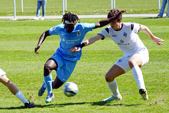 Folawiyo Amusan hatte im Hinspiel in Chemnitz die 1:0-Führung erzielt. Foto: Joachim Mentel