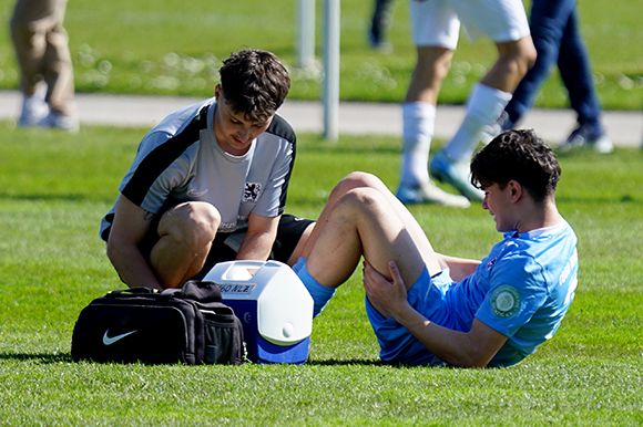 Mannschaftsübergreifend ist für die Physios auch die Spielbetreuung als Backup vorgesehen. Bild: Joachim Mentel