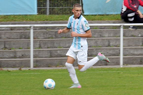 David Matijevic erzielte zwei der vier Junglöwen-Tore. Foto: Joachim Mentel