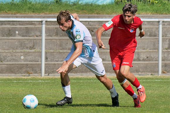 Leonhard Schoierer sorgte mit seinem 3:1 in einer heiklen Phase für die Vorentscheidung. Foto: Frank Peters