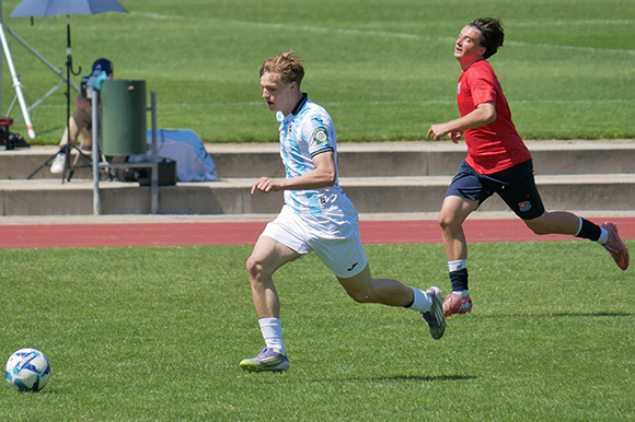 Leonhard Schoierer sorgte mit seinem 3:1 in einer heiklen Phase für die Vorentscheidung. Foto: Frank Peters