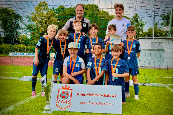 Zum dritten Mal in Folge holte sich die U9 der Junglöwen die Münchner Kreismeisterschaft. Foto: Privat