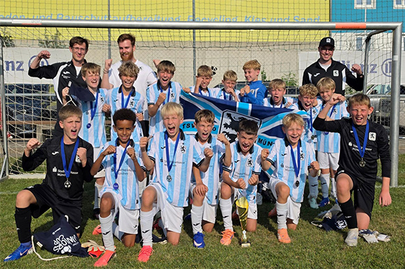 Die U12 erzielte bei ihrem Turniersieg im Schnitt fast zwölf Treffer pro Partie. Foto: Privat Die U12 erzielte bei ihrem Turniersieg im Schnitt fast zwölf Treffer pro Partie. Foto: Privat