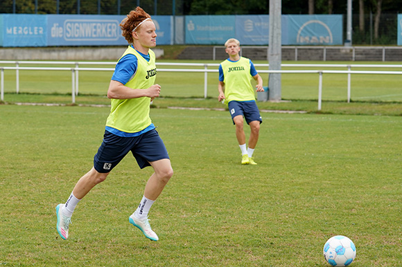 David Voß ist nach Verletzung zurück im Training und ein Kandidat für das Ingolstadt-Spiel. Foto: Joachim Mentel