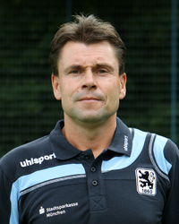Trainer Fred Klaus