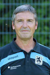 U16 Trainer Ludwig Schaeffler
