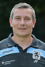 U19 Physiotherapeut Jozsef Feher