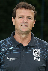 U19 Co-Trainer Radoman Grbovic