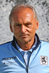 Trainer Franz Leder