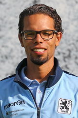 U16 Trainer Rui Menezes