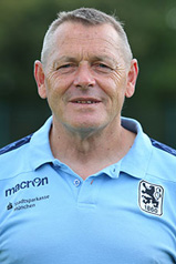 U19 Co-Trainer Guenther Himpsl