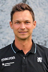 U17 Trainer Sebastian Lubojanski