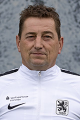 Trainer Oliver Schnös