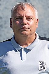 Trainer Gerhard Mastrodonato