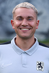 Trainer Manuel Kennerknecht