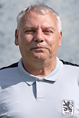 Trainer Gerhard Mastrodonato