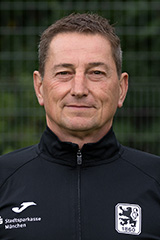 Trainer Oliver Schnös