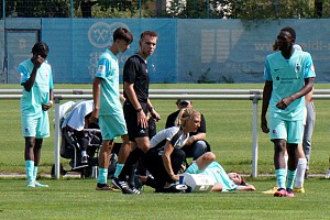 Nach zwei schweren Verletzungen wurde das Spiel abgebrochen. Foto: Joachim Mentel
