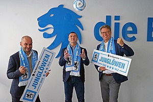 Michael Scharold, Manfred Paula und Martin Gräfer (von links). Foto: TSV 1860