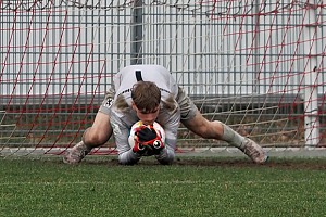 U19-Keeper Erion Avdija stand am Dienstag beim 2:0-Auswärtserfolg der U21 in Pipinsried zwischen den Pfosten. Foto: Markus Burger