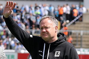 Nach fünf Jahren steht für U21-Trainer Frank Schmöller das letzte Heimspiel auf dem Programm. Foto: sampics