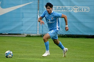 Cristian Leone brachte mit seinem 13. Saisontreffer die Löwen-U21 bei Schalding-Heining in Führung. Foto: Joachim Mentel