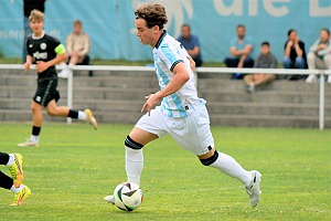 Das letzte Vorbereitungsspiel gewannen Paul Sturm und die Junglöwen gegen Wacker Burghausen mit 4:0. Foto: Frank Peters