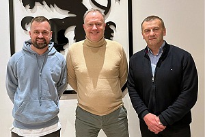 Tausch auf der Trainerposition bei der U21 (v. li.): Felix Hirschnagl, Frank Schmöller und Manfred Paula.