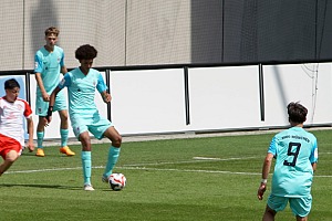 Noah Plöttner und Emre Erdogan (Hintergund) sorgten für die Junglöwen-Tore gegen Mainz. Foto: Joachim Mentel