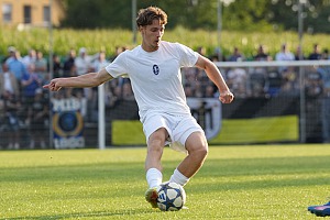 Edon Krasniqi hatte die U21 mit einem wunderschönen Tor in Führung gebracht. Foto: Paul Wessa