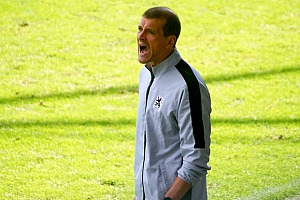 Für U19-Coach Jonas Schittenhelm ist es eine emotionale Rückkehr in die Heimat. Foto: Joachim Mentel