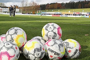 Erneut kann das Spiel der U21 beim FC Pipinsried nicht stattfinden. Foto: sampics