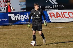 Erion Avdija hielt gegen Nördlingen seinen Kasten sauber, spielte in seinem zweiten Spiel 2025 für die U21 zum zweiten Mal zu Null. Foto: Joachim Mentel