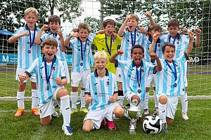 Die U10 blieb in allen sechs Spielen ohne Gegentor und sicherte sich souverän den Turniersieg. Foto: Privat