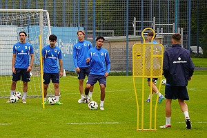 Vorbereitung auf Pipinsried (v. li.): Cristian Leone, Arin Garza, Xaver Kiefersauer, Brahim Moumou, Finn Fuchs und Alexander Benede. Foto: Joachim Mentel