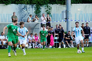 Cristian Leone (re.) brachte die Löwen-U21 in der 28. Minute in Führung.Foto: Joachim Mentel